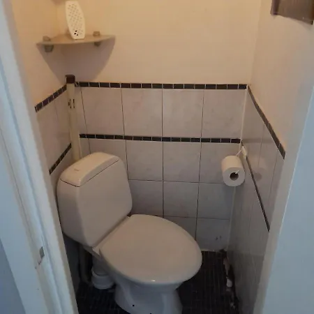 Omakotitalo Ykspihlajassa 110m2 شقة *