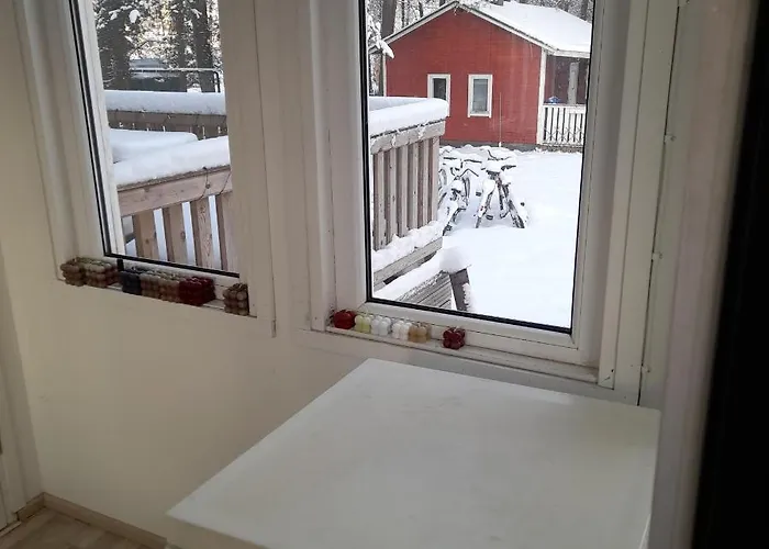 Omakotitalo Ykspihlajassa 110m2 דירה *